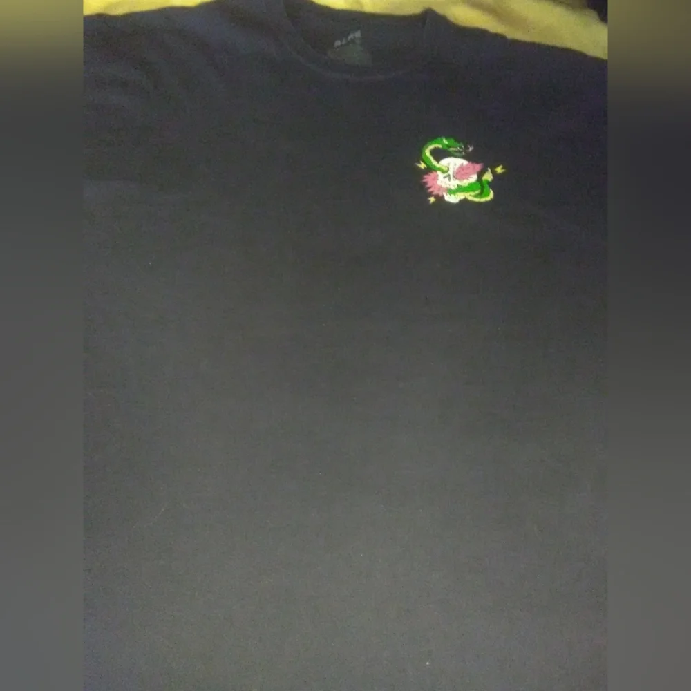 VINTAGE GRAPHIC T-SHIRT "LOCALS ONLY" SKULL & ALLIGATOR  SZ. XL - Picture 3 of 6
